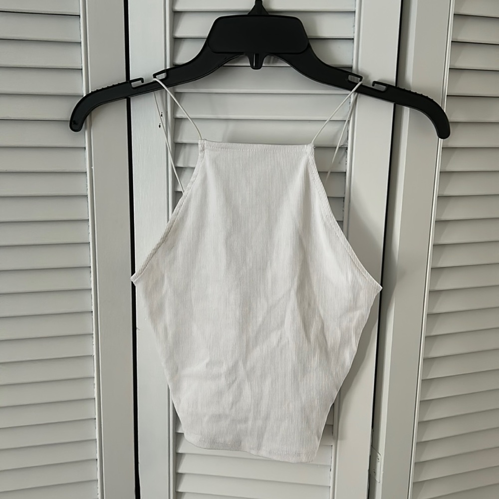 Trendy Zara crop top